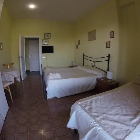 Guest House Villa Di Judighes Guest house *