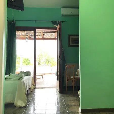 Guest House Villa Di Judighes *
